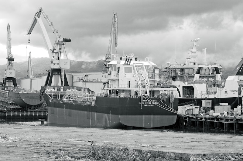 Shipyard newbuilding